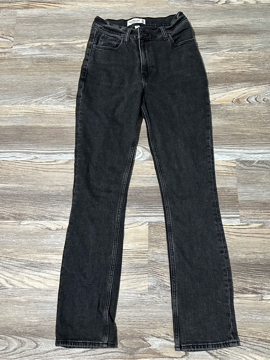 Abercrombie & Fitch High-Rise Black Straight Jeans
